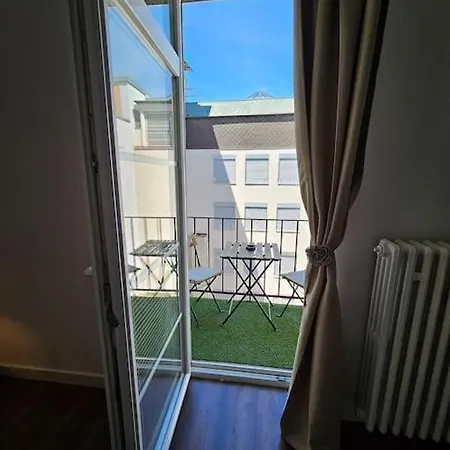 Apartment Old Town Promenade I 2 I 55m I Balcony Bratislava