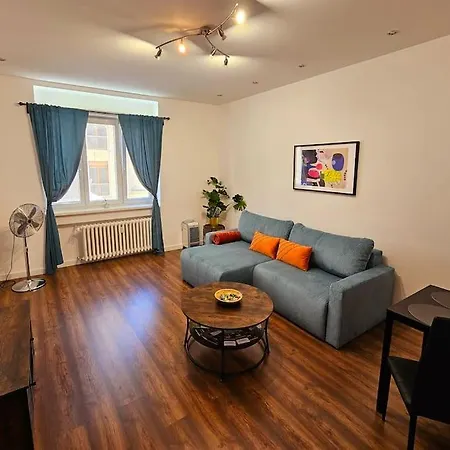 Old Town Promenade I 2 I 55m I Balcony Apartment *
