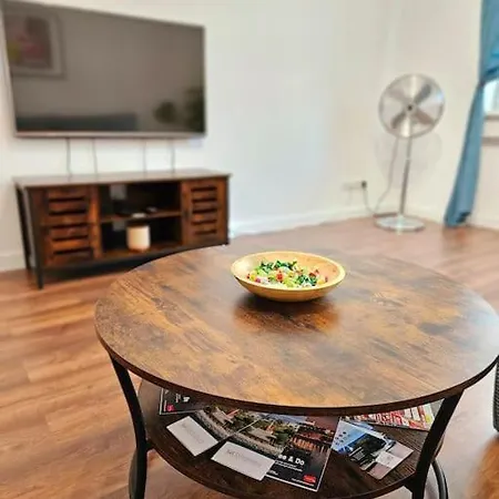 Apartment Old Town Promenade I 2 I 55m I Balcony